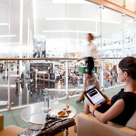 Air Rooms Barcelona Airport By Premium Traveller El Prat de Llobregat Exterior photo